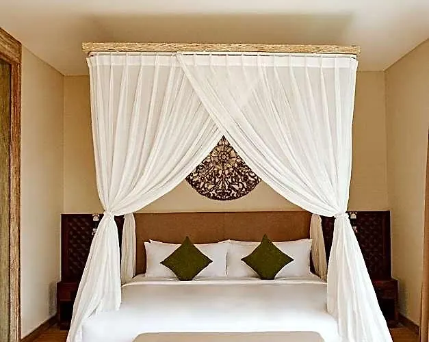 ホテル Stanagiri Ubud 5*